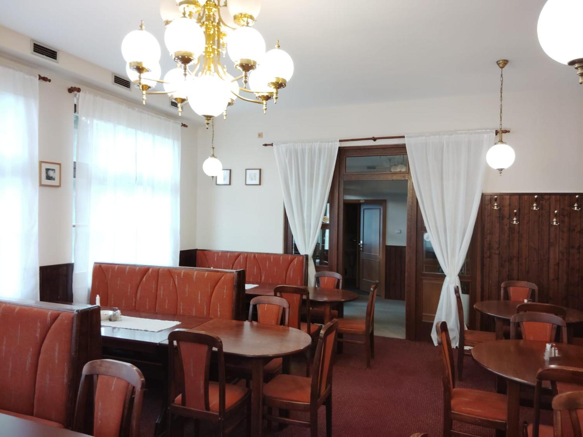 Lucni Dum Hotel Janské Lázně Kültér fotó