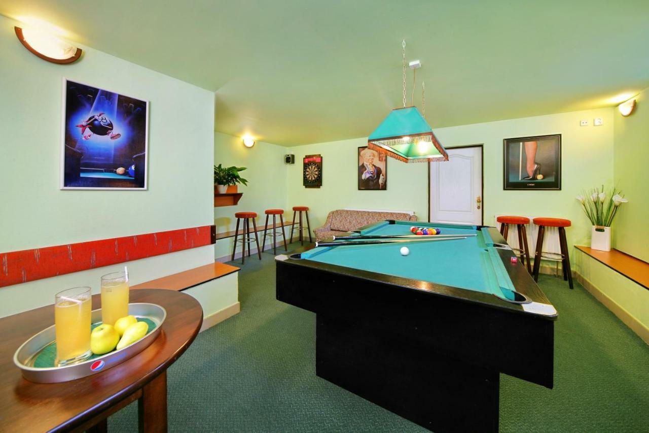 Lucni Dum Hotel Janské Lázně Kültér fotó
